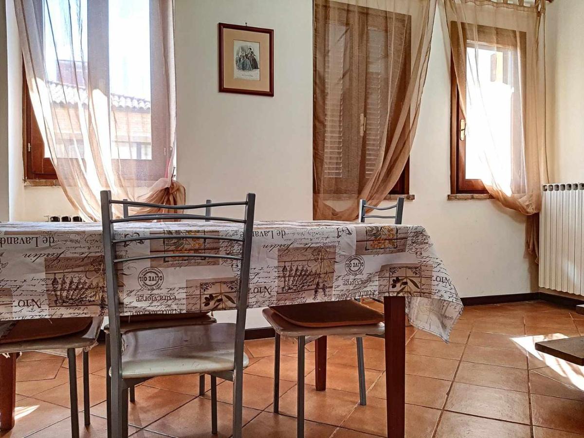Ospitaci Appartamenti San Salvatore Foligno Luaran gambar